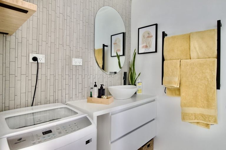 Photo of property in 6 Wiriana Place, Stanmore Bay, Whangaparaoa, 0932