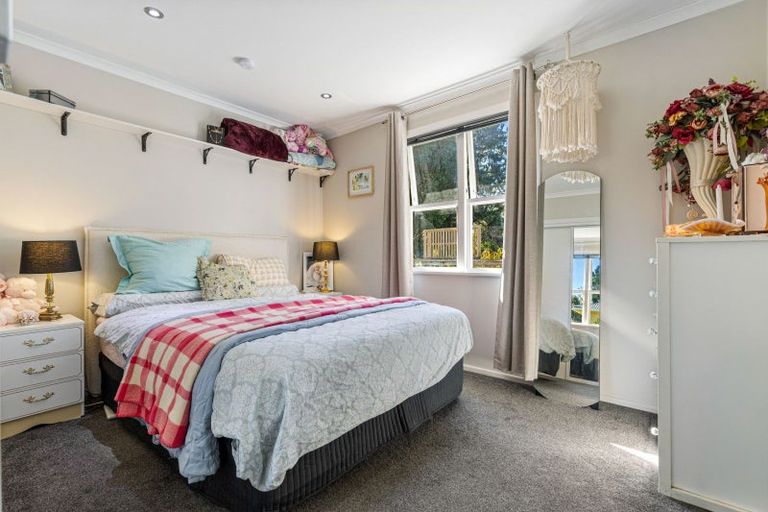 Photo of property in 36 Mildmay Road, Henderson, Auckland, 0610