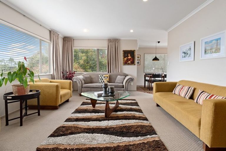 Photo of property in 15 Quail Drive, Albany Heights, Auckland, 0632