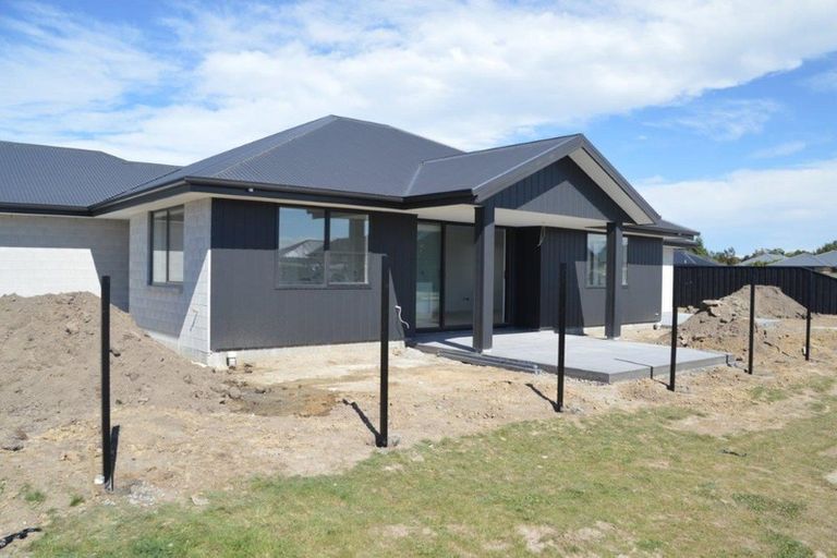 Photo of property in 33 Claremont Crescent, Amberley, 7410