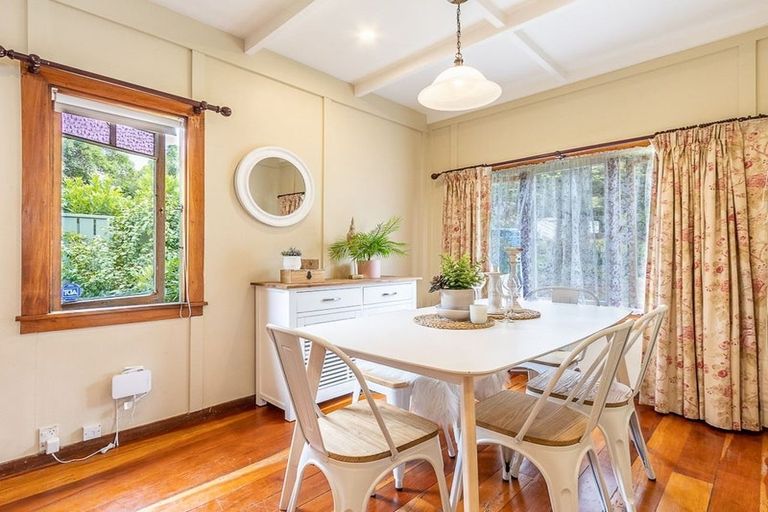 Photo of property in 36 Raroa Place, Pukerua Bay, 5026