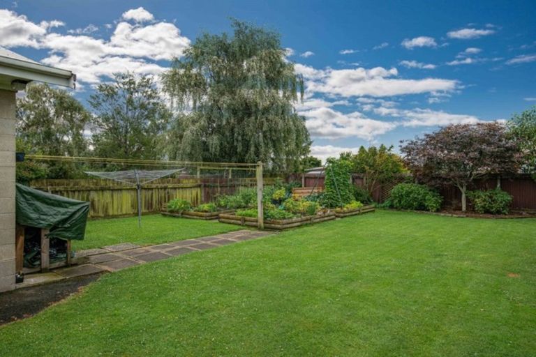 Photo of property in 71 Stirling Crescent, Mosgiel, 9024