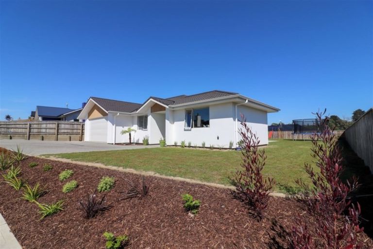 Photo of property in 6 Koi Crescent, Mapua, 7005