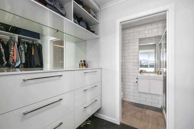 Photo of property in 10 Derwent Street, Helensburgh, Dunedin, 9010