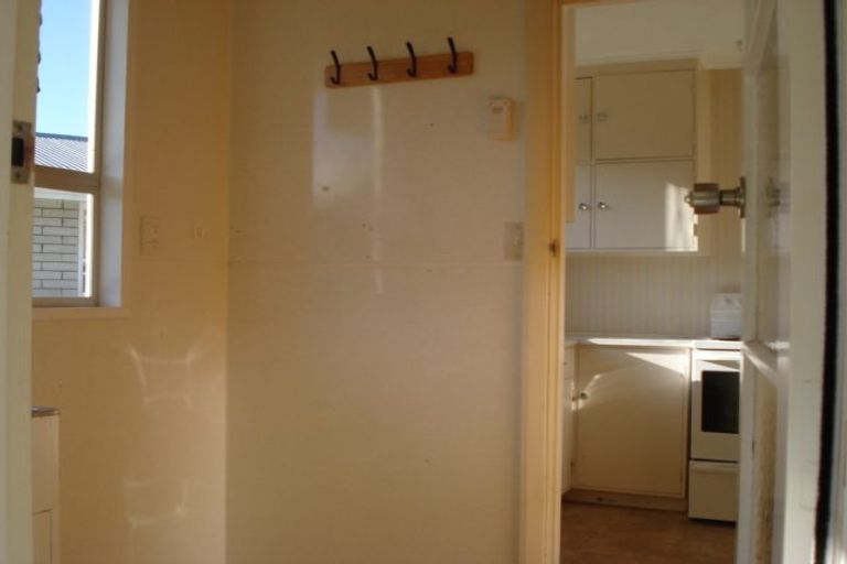 Photo of property in 33 Buick Crescent, Awapuni, Palmerston North, 4412