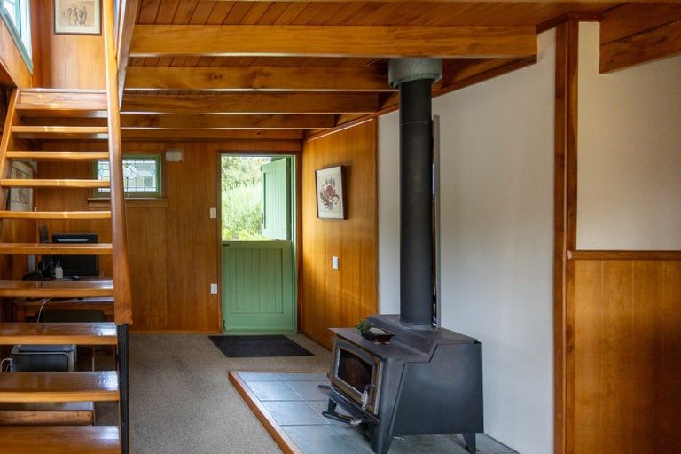 Photo of property in 5 Yarborough Street, Kohukohu, 0491