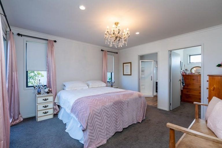 Photo of property in 8 Glen Wallace Road, Waipu, 0510