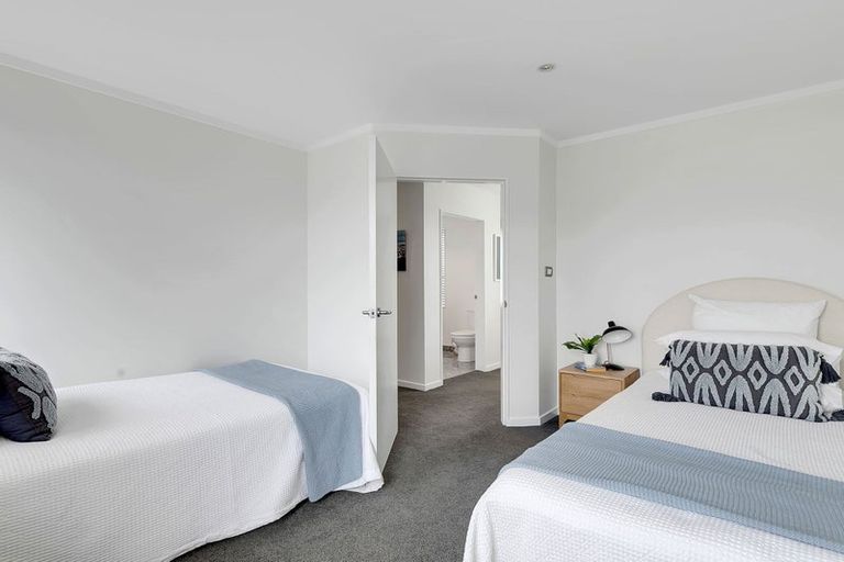 Photo of property in 13a Main Road, Titahi Bay, Porirua, 5022