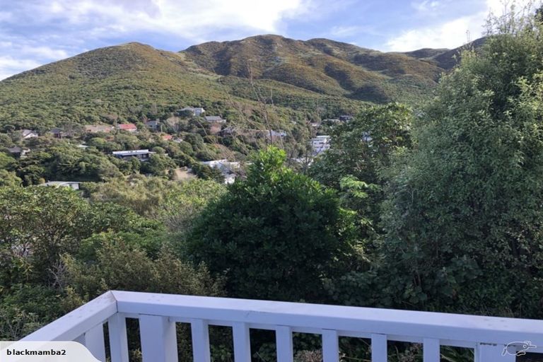 Photo of property in 17b Govind Grove, Ngaio, Wellington, 6035