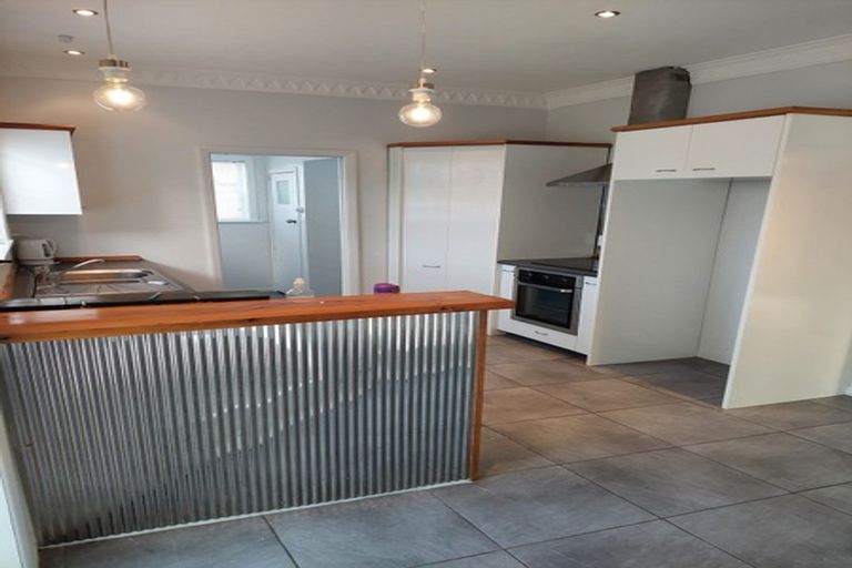 Photo of property in 73 Ward Street, Wallaceville, Upper Hutt, 5018