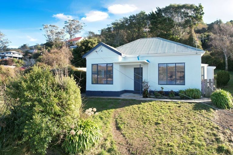 Photo of property in 343 Ravensbourne Road, Maia, Dunedin, 9022