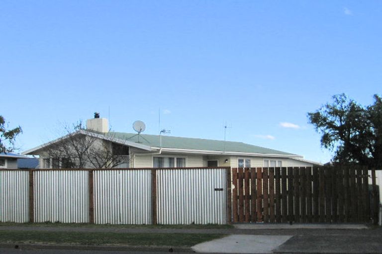 Photo of property in 89 Wycliffe Street, Onekawa, Napier, 4110