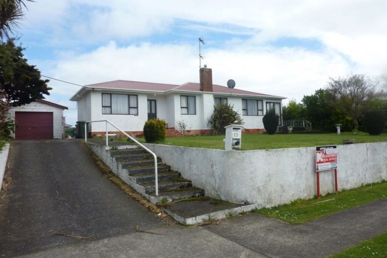 Photo of property in 13 Caplen Street, Hawera, 4610