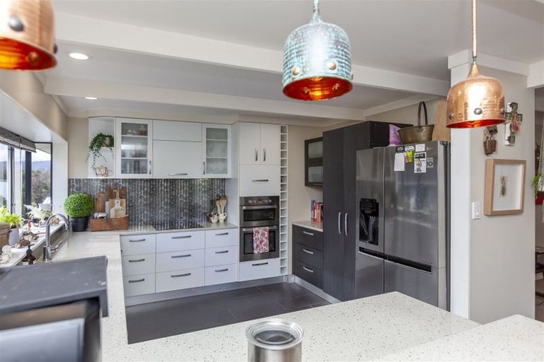 Photo of property in 300 Rosetta Road, Raumati Beach, Paraparaumu, 5032