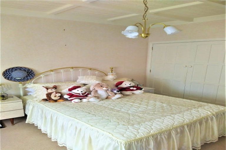 Photo of property in 11 Darlington Street, Ngatea, 3503