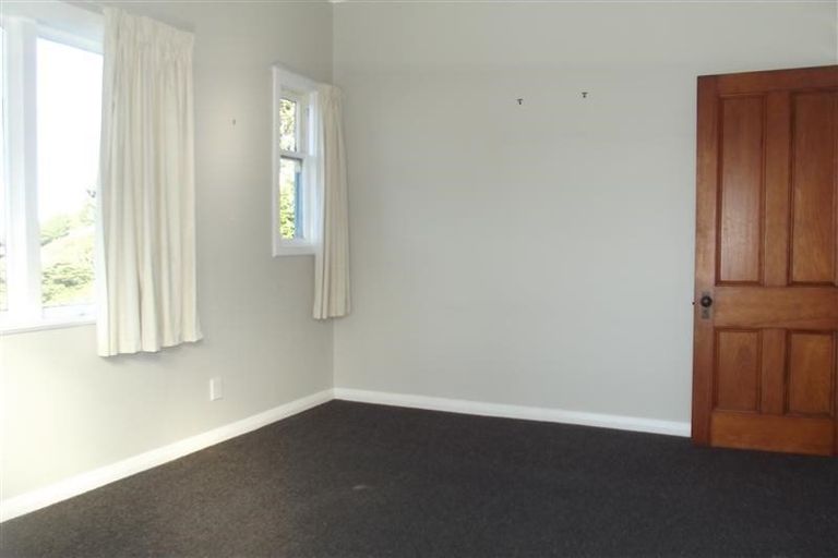 Photo of property in 122 Ohiro Road, Brooklyn, Wellington, 6021