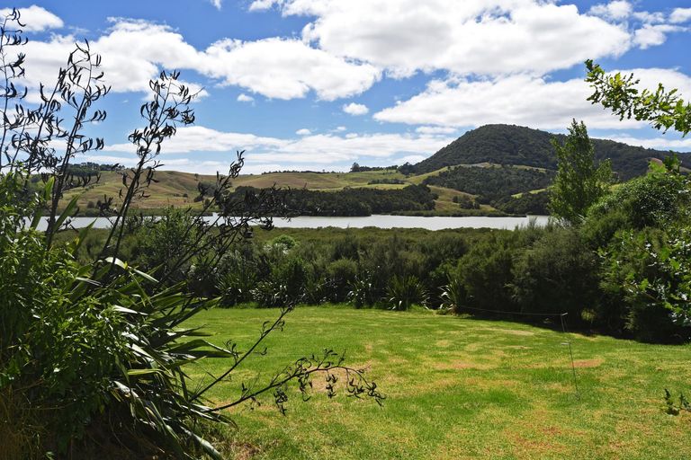 Photo of property in 107 Jumna Road, Maungaturoto, 0587