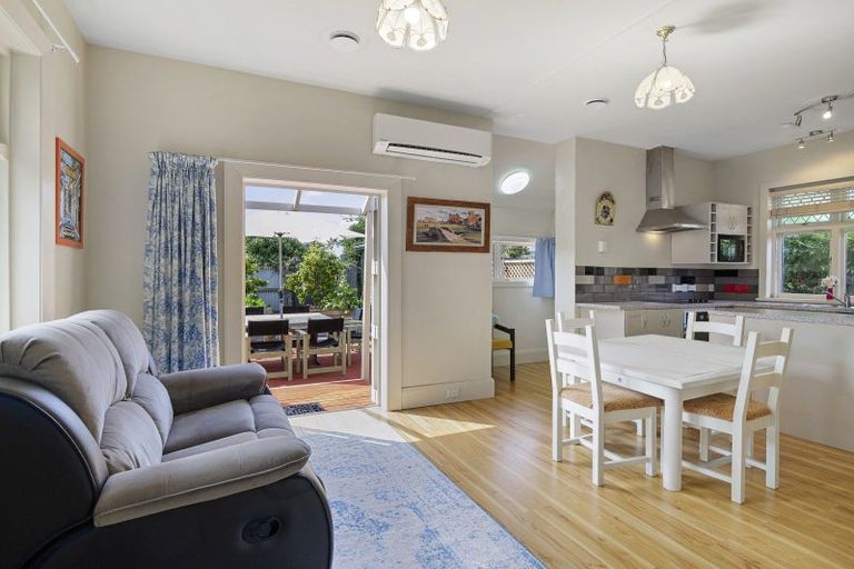 Photo of property in 11 Southey Street, Sydenham, Christchurch, 8023