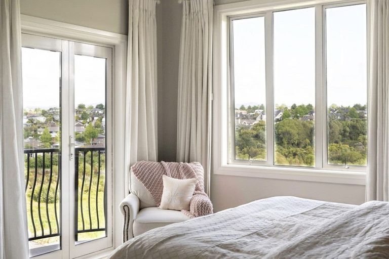 Photo of property in 15 Meadowbank Rise, Bethlehem, Tauranga, 3110