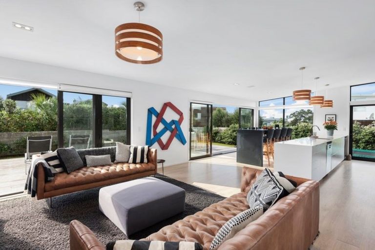 Photo of property in 6 Tio Lane, Omaha, 0986