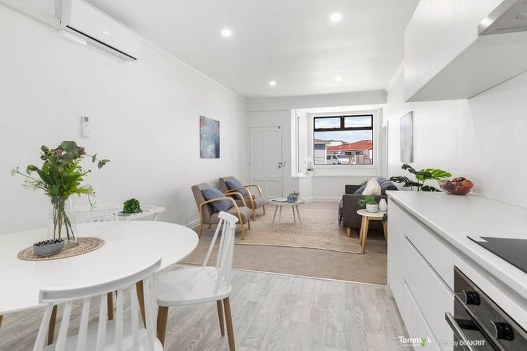 Photo of property in 69a Ellesmere Avenue, Miramar, Wellington, 6022