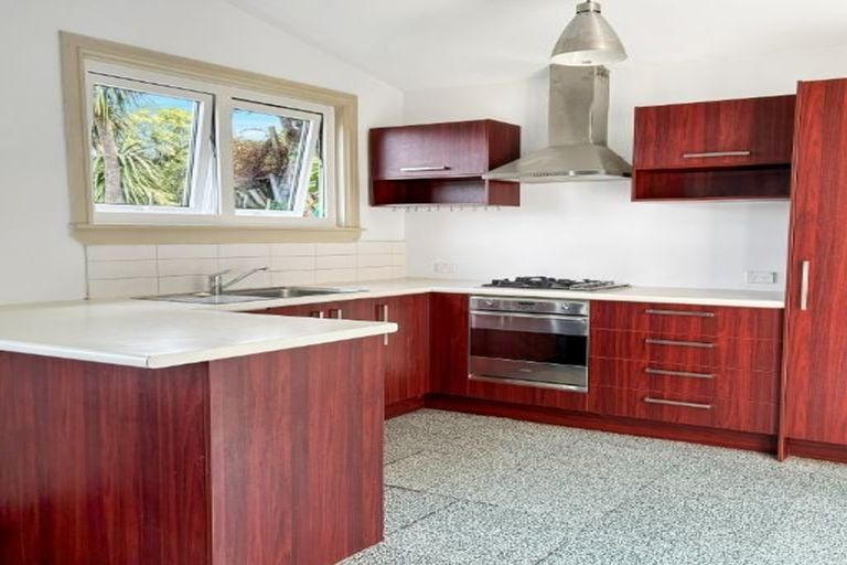 Photo of property in 75 Jacksons Road, Lyttelton, 8082