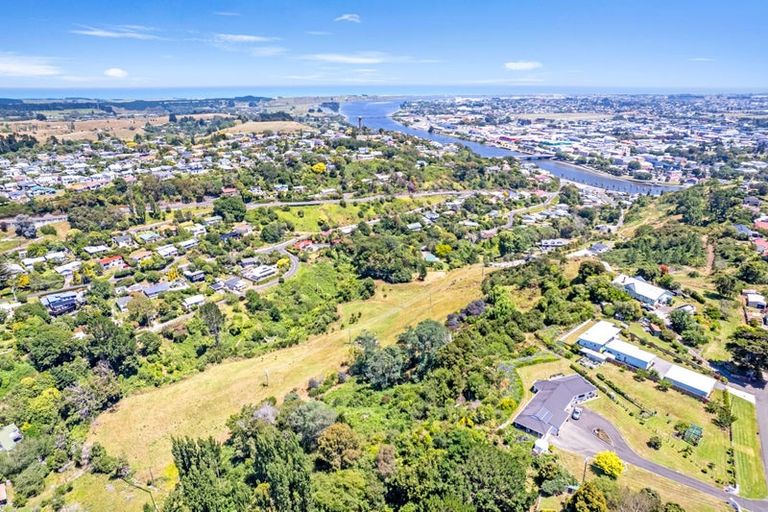 Photo of property in 36 Shakespeare Road, Bastia Hill, Whanganui, 4500