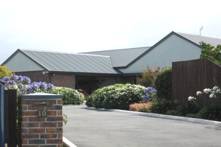 Photo of property in 10 Brahman Close, Prebbleton, 7604