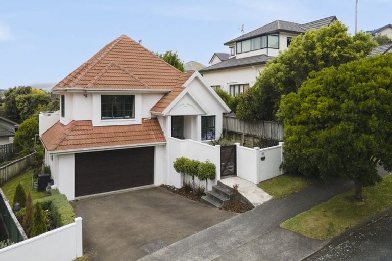 Photo of property in 80 Abilene Crescent, Churton Park, Wellington, 6037