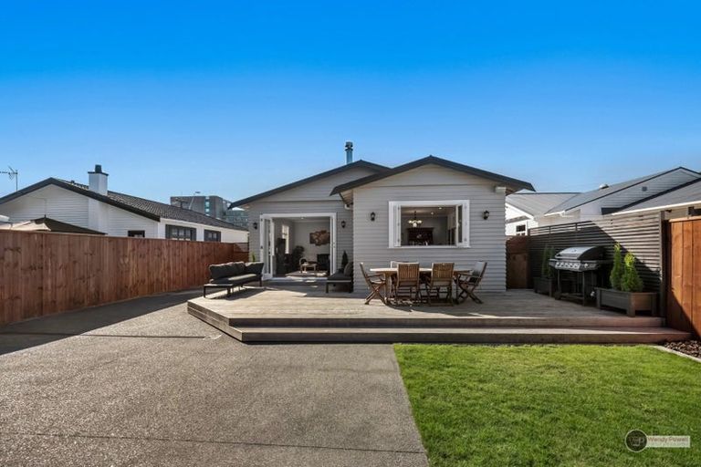 Photo of property in 60 Pilmuir Street, Hutt Central, Lower Hutt, 5010
