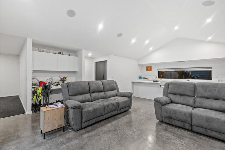 Photo of property in 4 Pahua Street, Pegasus, 7612