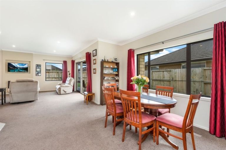 Photo of property in 215 Cumberland Drive, Flagstaff, Hamilton, 3210