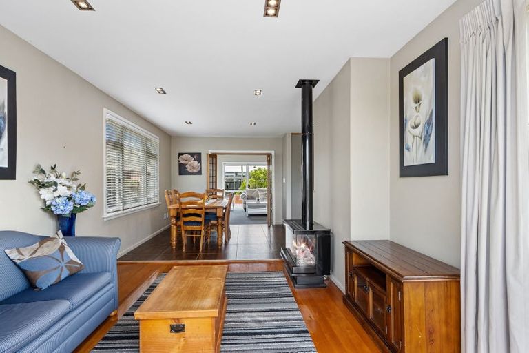 Photo of property in 96 Sparks Road, Hoon Hay, Christchurch, 8025