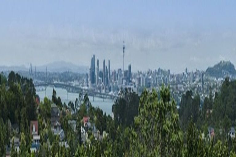 Photo of property in 40 Balmain Road, Chatswood, Auckland, 0626