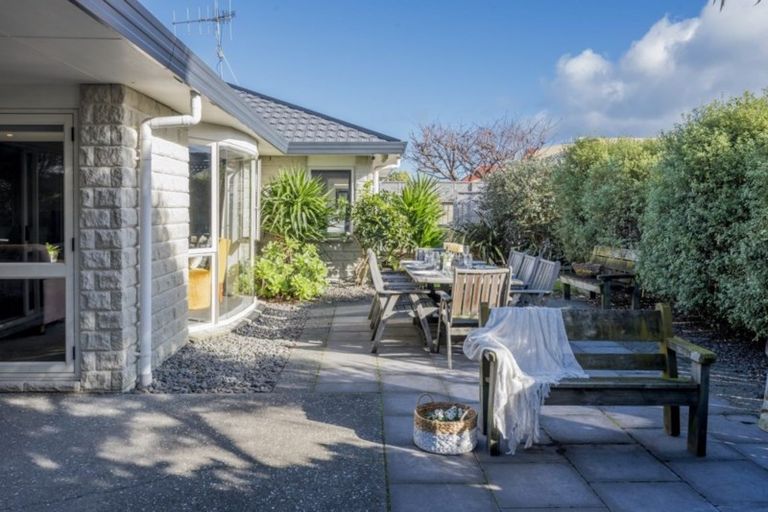 Photo of property in 43 Murray Court, Paraparaumu Beach, Paraparaumu, 5032