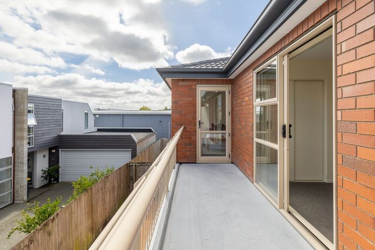 Photo of property in 42c Picton Avenue, Riccarton, Christchurch, 8011