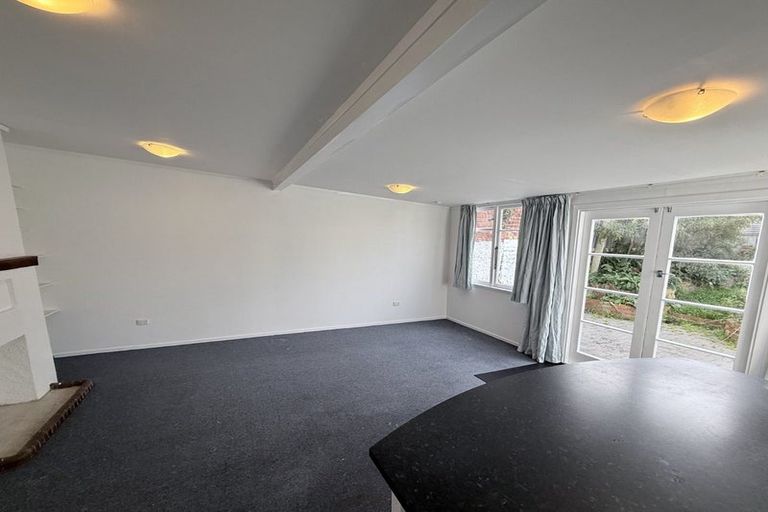Photo of property in 48 Russell Street, Dunedin Central, Dunedin, 9016