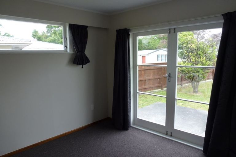 Photo of property in 54 Apollo Parade, Milson, Palmerston North, 4414
