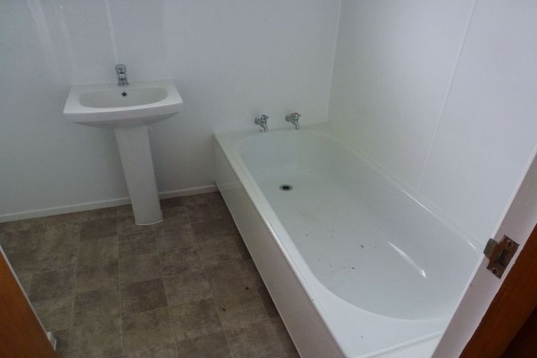 Photo of property in 54 Apollo Parade, Milson, Palmerston North, 4414