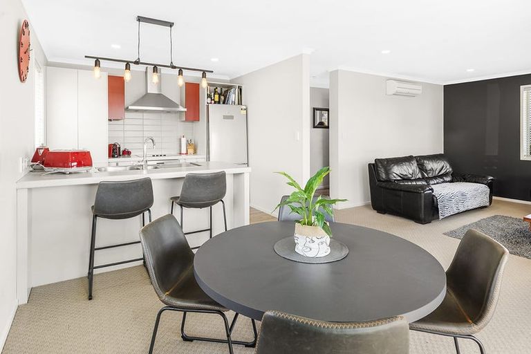 Photo of property in 100 Rosehearty Place, Te Awamutu, 3800