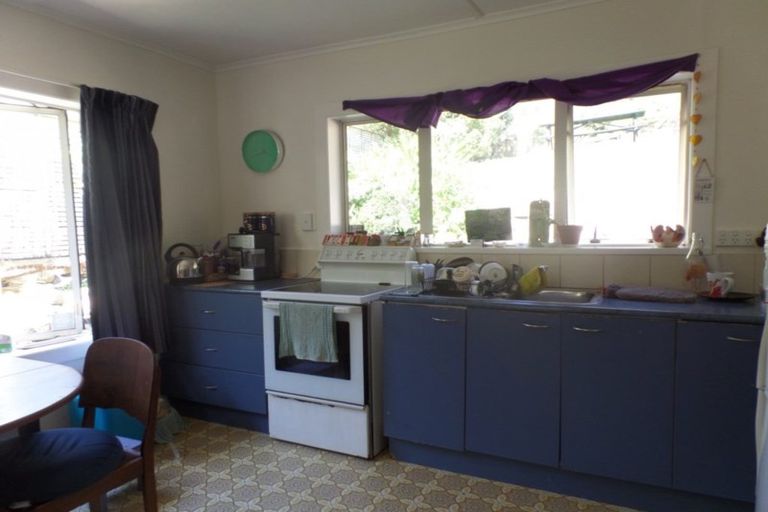 Photo of property in 300 Karaka Road, Thames, 3500