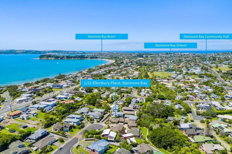 Photo of property in 1/22 Ellenbury Place, Stanmore Bay, Whangaparaoa, 0932