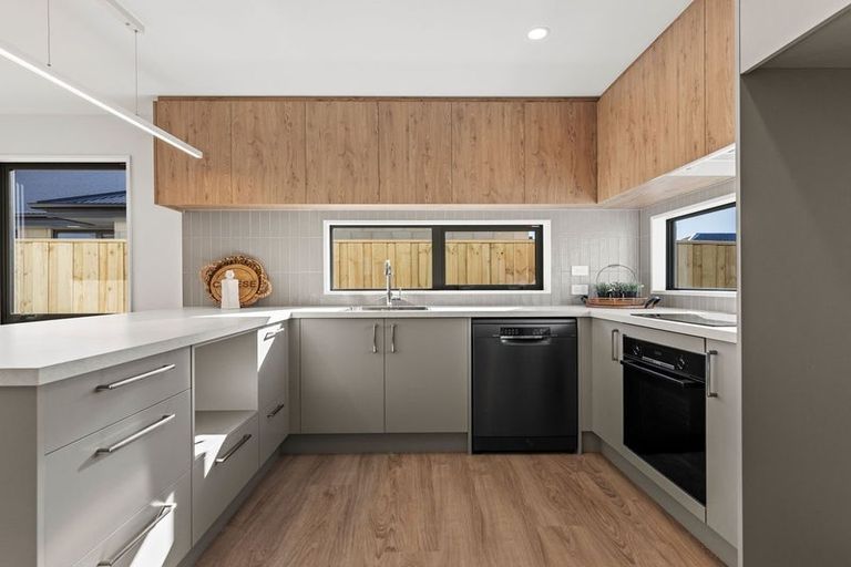Photo of property in 22 Kite Street, Rolleston, 7614