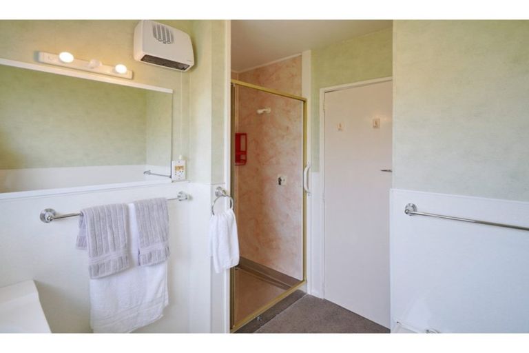 Photo of property in 14 Greenock Street, Redwood, Christchurch, 8051