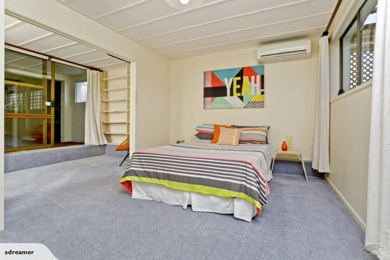 Photo of property in 55 Coronation Road, Hillcrest, Auckland, 0627