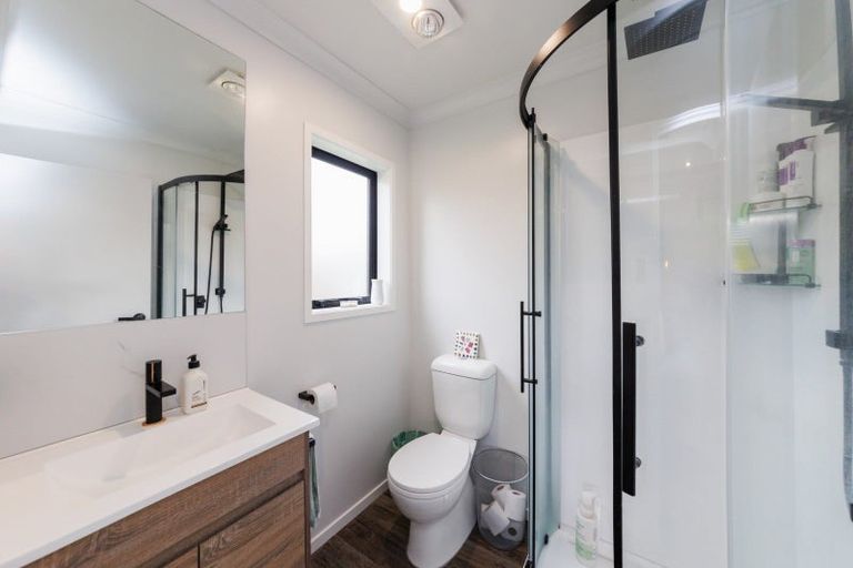 Photo of property in 9 Monarch Drive, Ashhurst, 4810