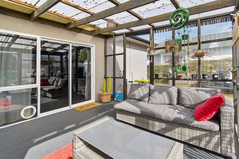 Photo of property in 16 Coronation Street, Waimate, 7924