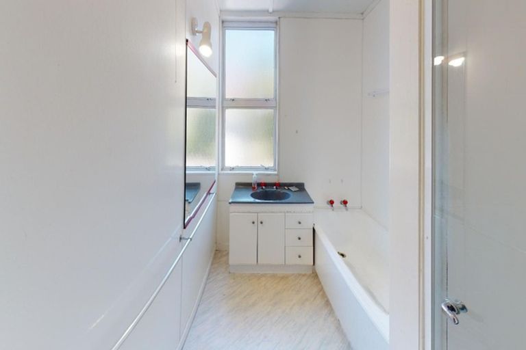 Photo of property in 12 Durie Street, Durie Hill, Whanganui, 4500