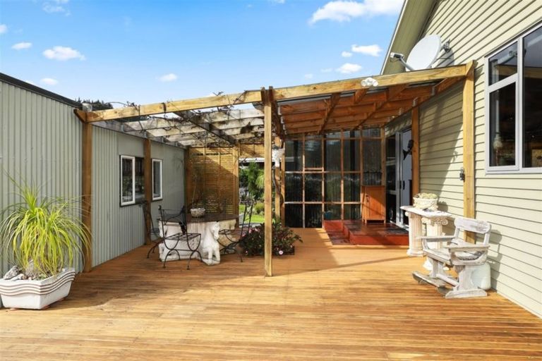 Photo of property in 175a Tapu Coroglen Road, Tapu, Thames, 3575