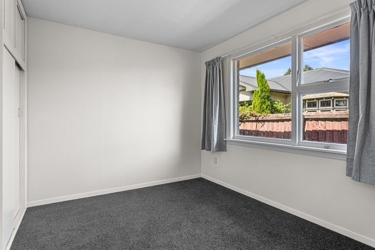 Photo of property in 2/65 Saint James Avenue, Papanui, Christchurch, 8053